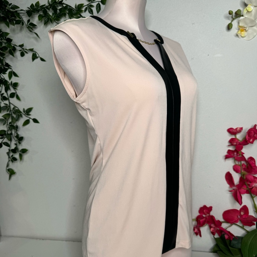 🩷 Calvin Klein Top 🩷 - Picture 3 of 5